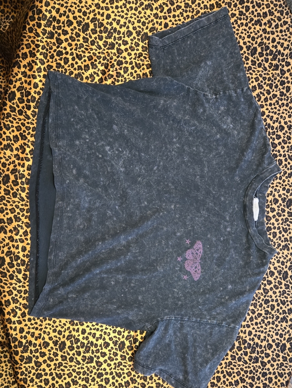 Washed Black Crop Tee with Purple Butterfly Graphic
